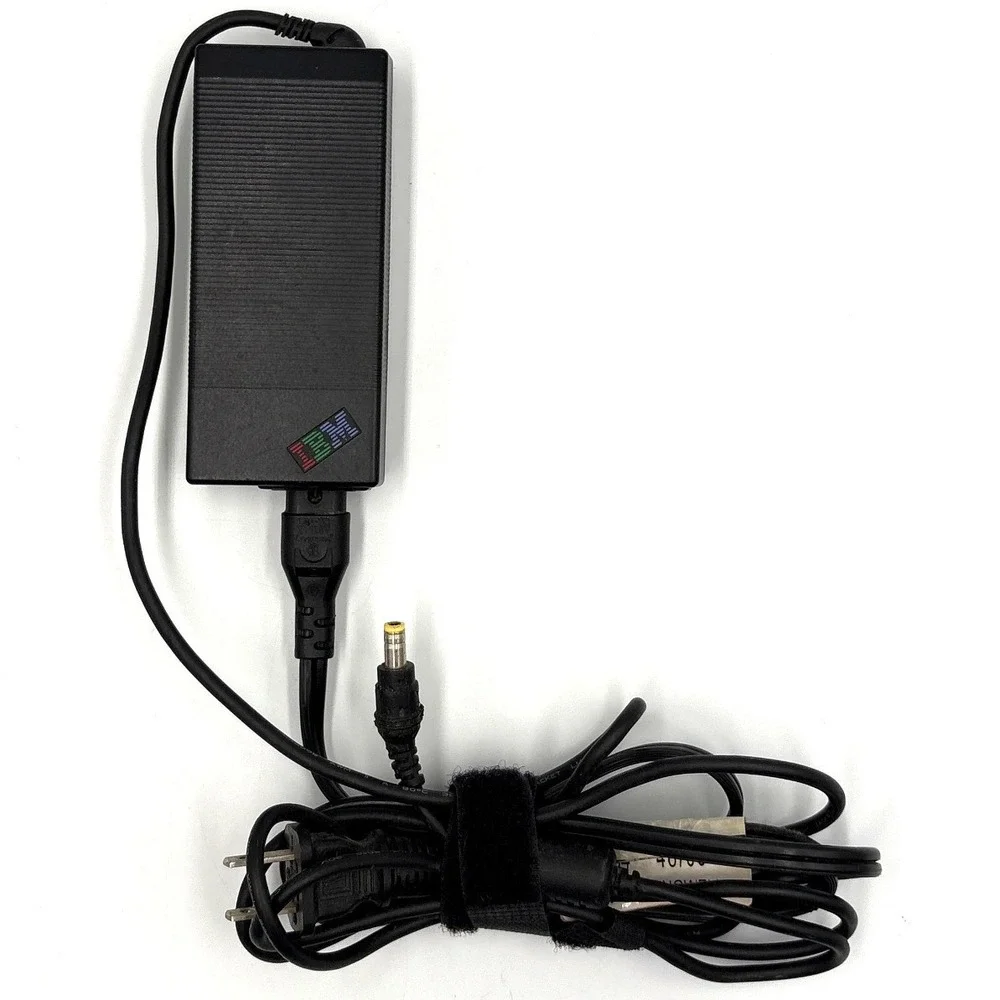IBM AC Adapter Laptop Power Supply Charger Black 08K8208 1547
